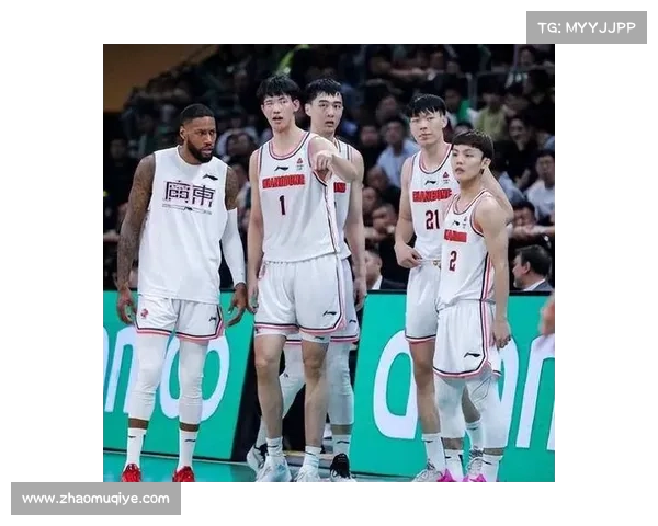 CBA _ 广东客场118-111险胜浙江 替补阵容大放异彩 CBA _ 广东客场118-111险胜浙江 替补阵容大放异彩